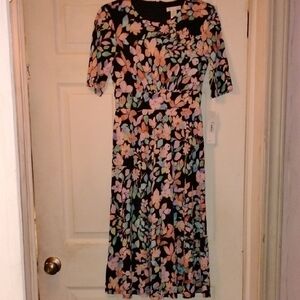 London Times Woman's Black/Lilac Floral Short Sleeve Midi Dress, Size: 4, NWT